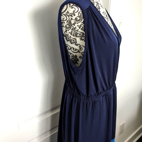 Denver Hayes sleeveless summer lounge dress, women's LG, crossover top & skirt - Picture 5 of 10